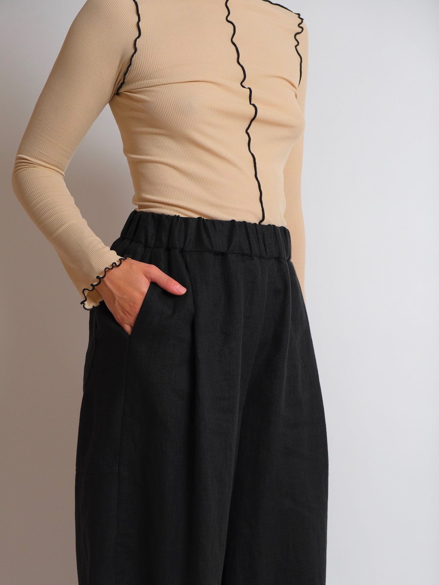 Black Linen - Merchant & Mills - Price per 1/2 Metre
