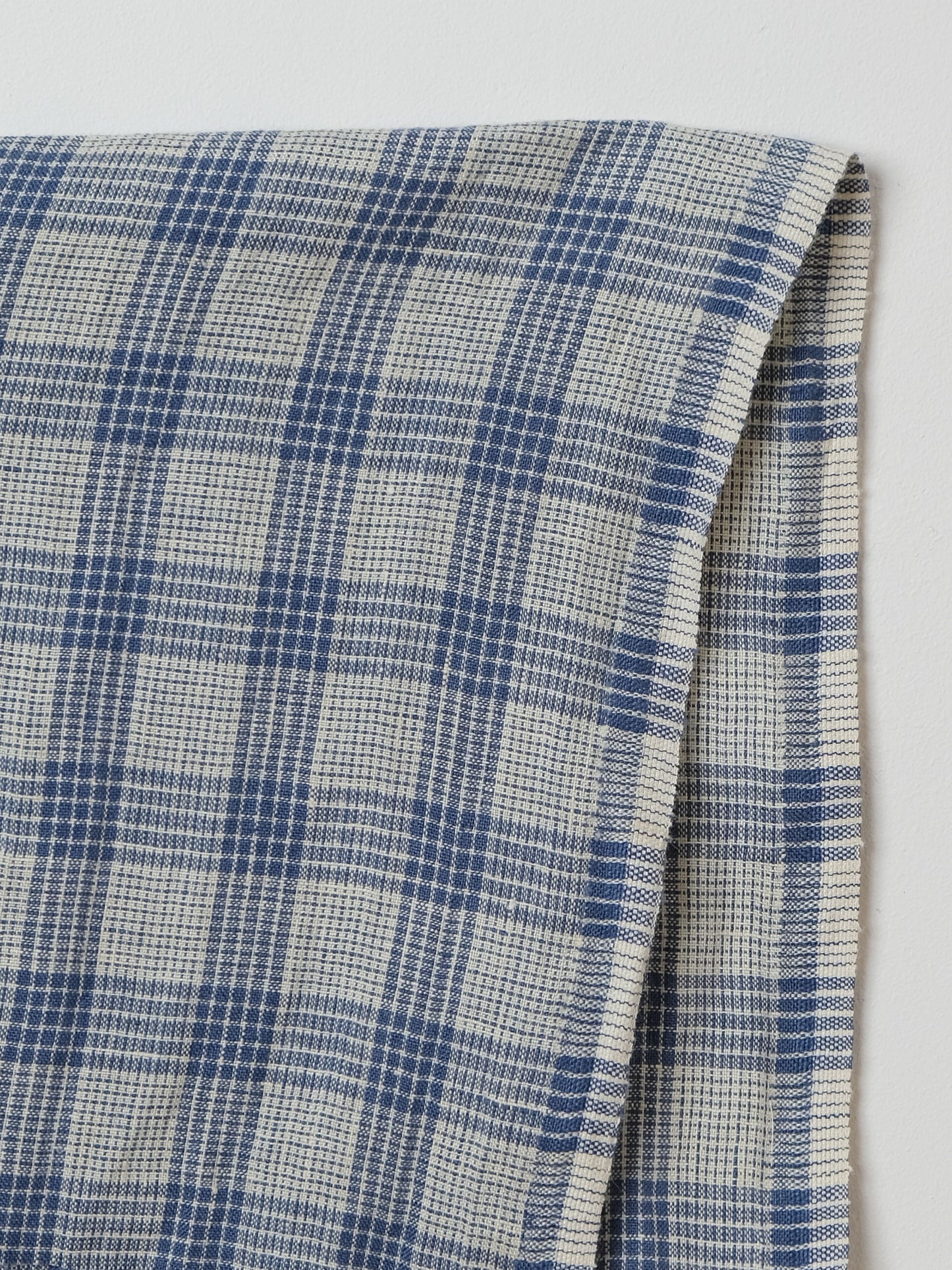 Blue Check Linen - Lithuanian - Price per 1/2 Metre